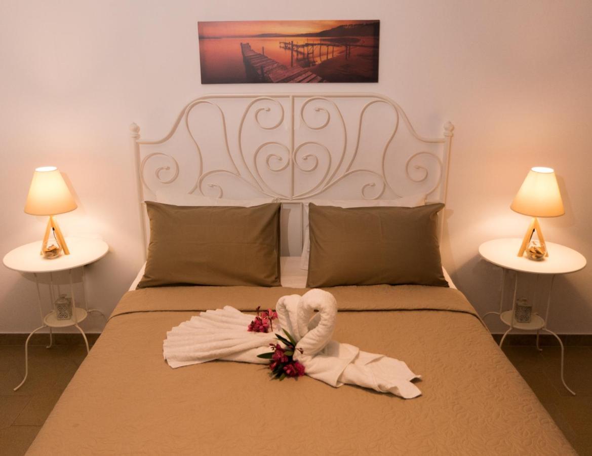 Cozy Family Friendly Apartment With Large Garden Close To Beaches - Dirella Kynopiástai Exteriér fotografie