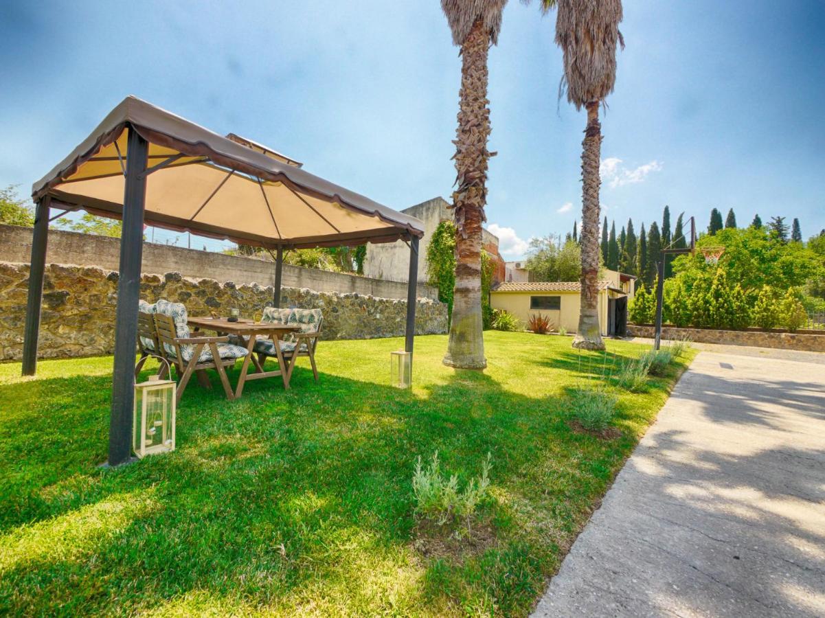 Cozy Family Friendly Apartment With Large Garden Close To Beaches - Dirella Kynopiástai Exteriér fotografie