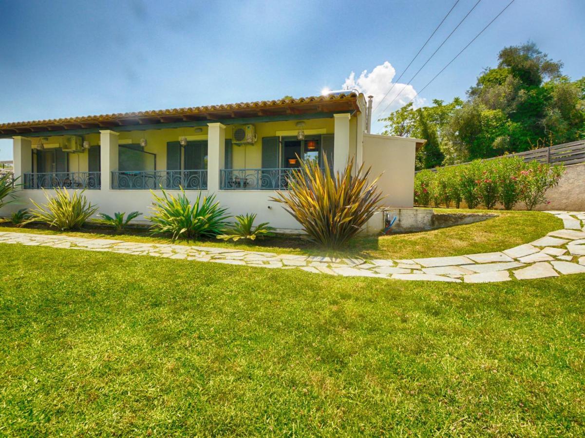 Cozy Family Friendly Apartment With Large Garden Close To Beaches - Dirella Kynopiástai Exteriér fotografie