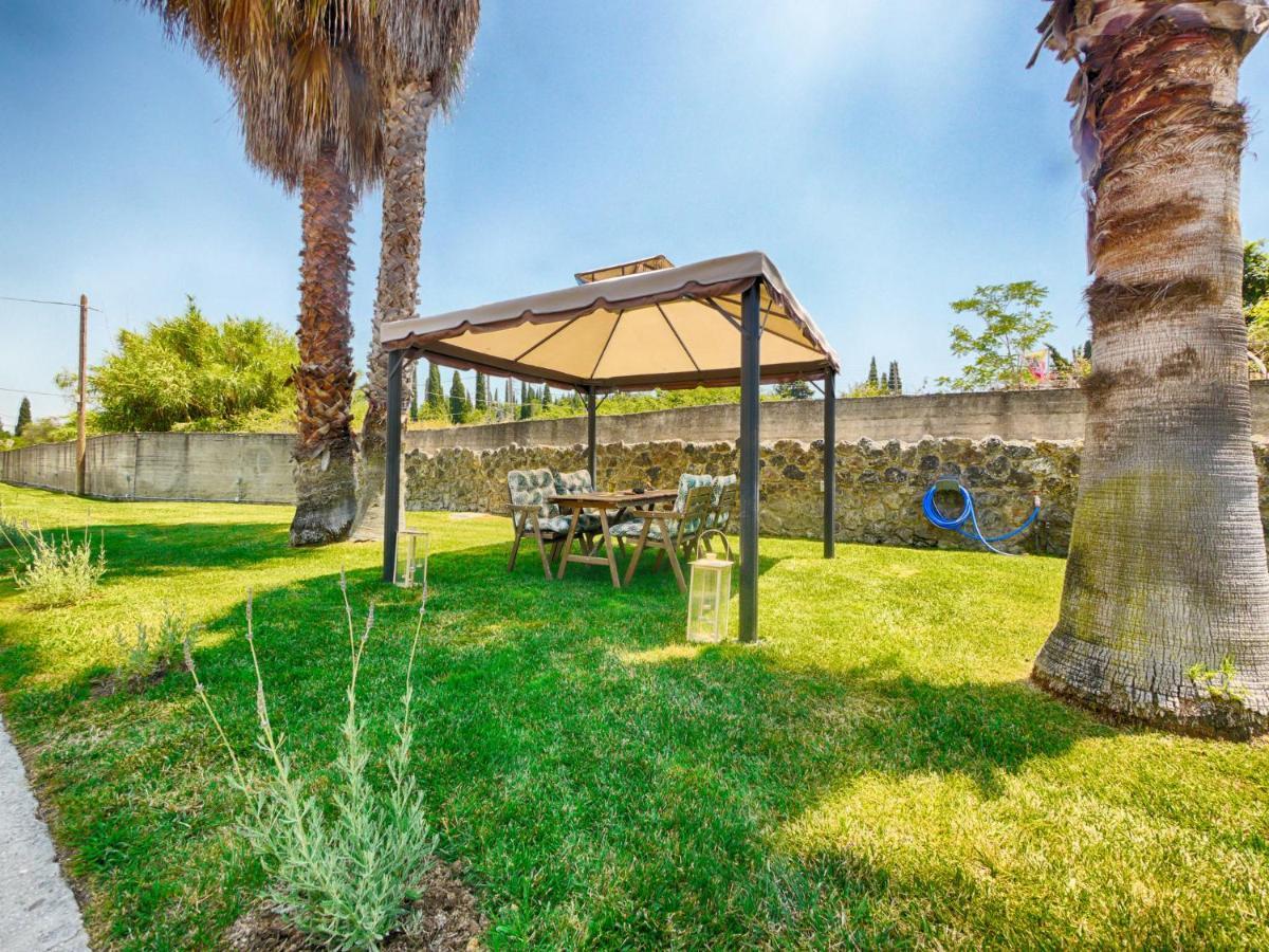 Cozy Family Friendly Apartment With Large Garden Close To Beaches - Dirella Kynopiástai Exteriér fotografie