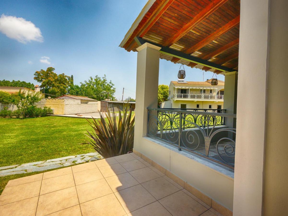 Cozy Family Friendly Apartment With Large Garden Close To Beaches - Dirella Kynopiástai Exteriér fotografie