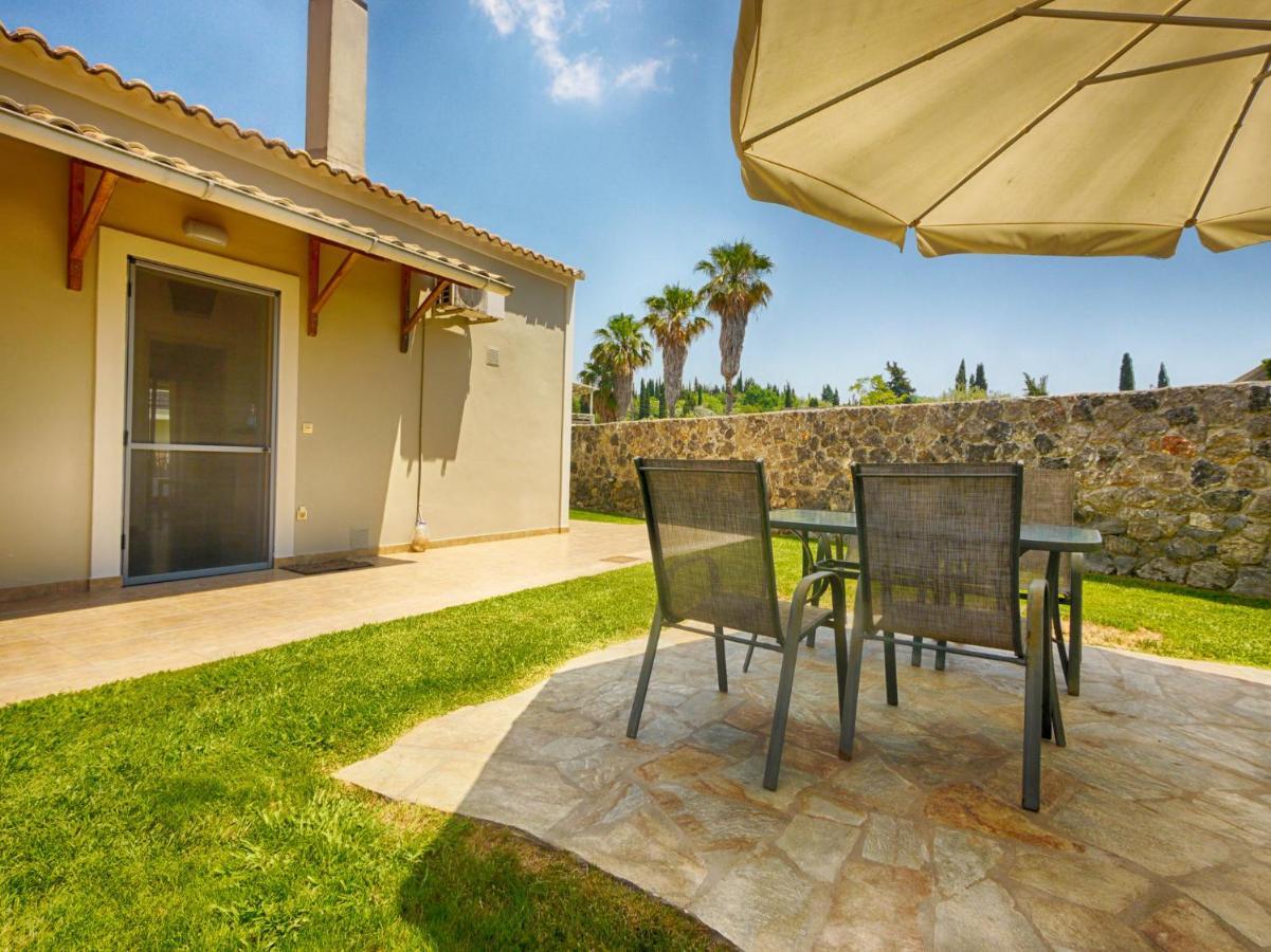 Cozy Family Friendly Apartment With Large Garden Close To Beaches - Dirella Kynopiástai Exteriér fotografie
