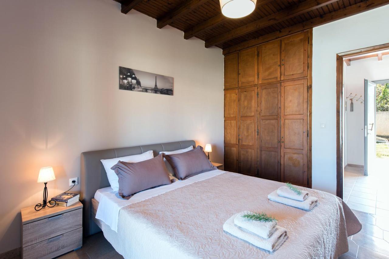 Cozy Family Friendly Apartment With Large Garden Close To Beaches - Dirella Kynopiástai Exteriér fotografie