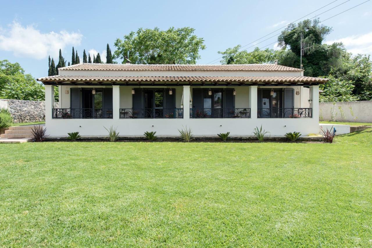 Cozy Family Friendly Apartment With Large Garden Close To Beaches - Dirella Kynopiástai Exteriér fotografie