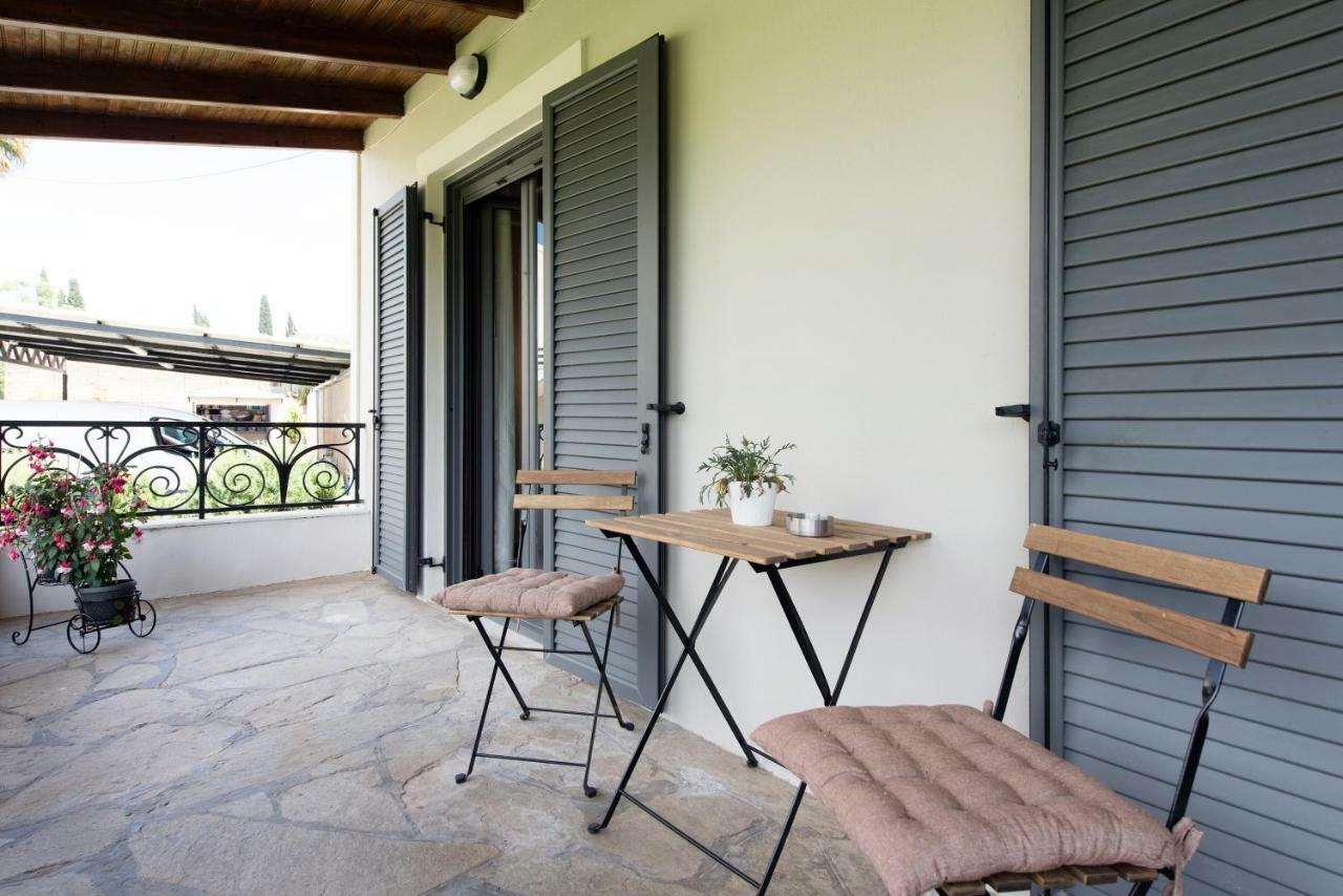 Cozy Family Friendly Apartment With Large Garden Close To Beaches - Dirella Kynopiástai Exteriér fotografie