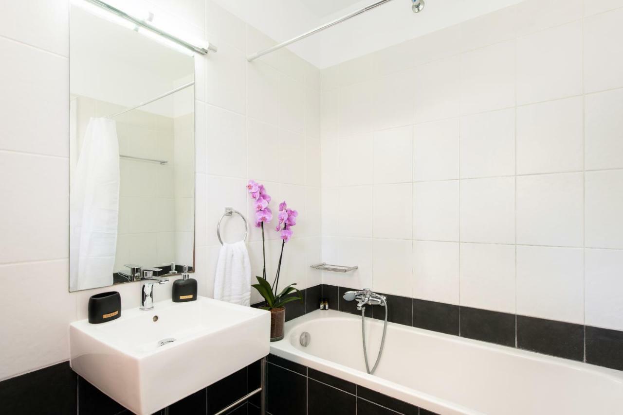 Cozy Family Friendly Apartment With Large Garden Close To Beaches - Dirella Kynopiástai Exteriér fotografie