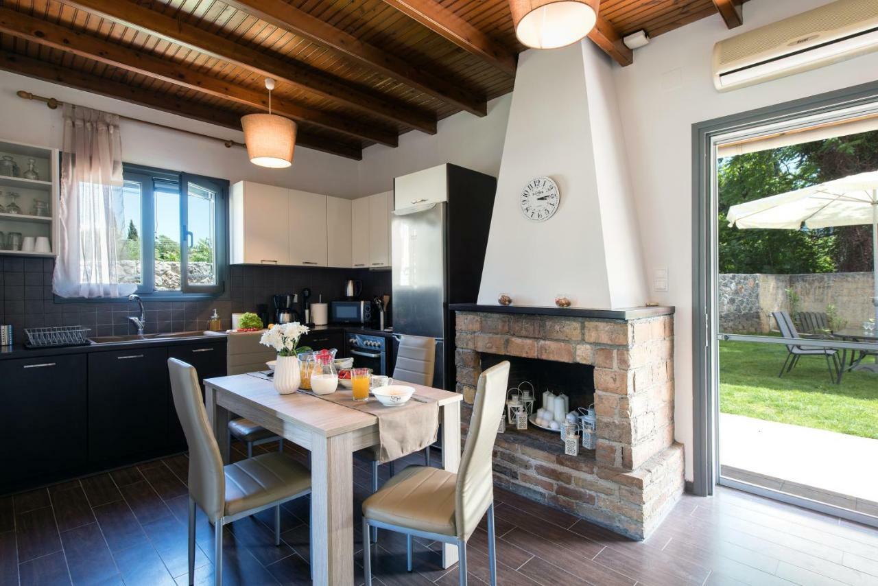 Cozy Family Friendly Apartment With Large Garden Close To Beaches - Dirella Kynopiástai Exteriér fotografie
